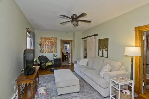 27 Goodwin St, Springfield, MA 01151 photo 17