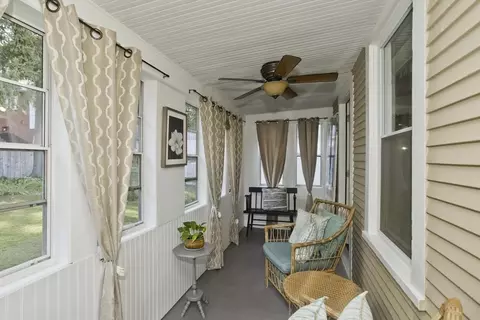 27 Goodwin St, Springfield, MA 01151 photo 8