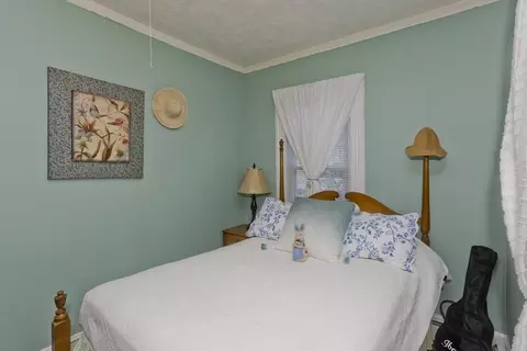 27 Goodwin St, Springfield, MA 01151 photo 24