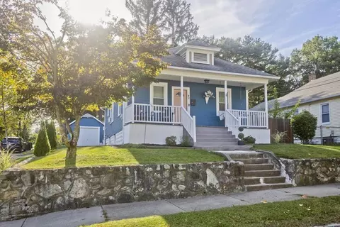 27 Goodwin St, Springfield, MA 01151 photo 3