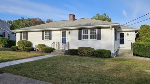 7 Madden Ave, Milford, MA 01757