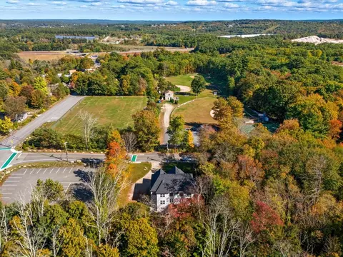 View/Area - 8 Hough Rd, Sutton, MA 01590 photo 1 of 2