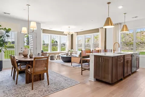 5 Peters Farm Way #113, Westborough, MA 01581