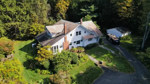 83 Mountain Rd, Wilbraham, MA 01095