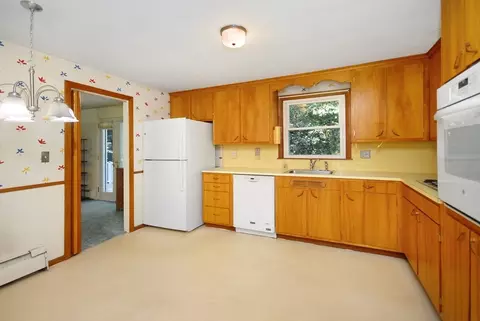 13 Beverly Rd, Acton, MA 01720 photo 11
