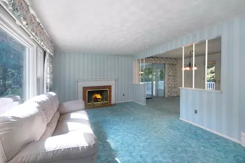 13 Beverly Rd, Acton, MA 01720 photo 6