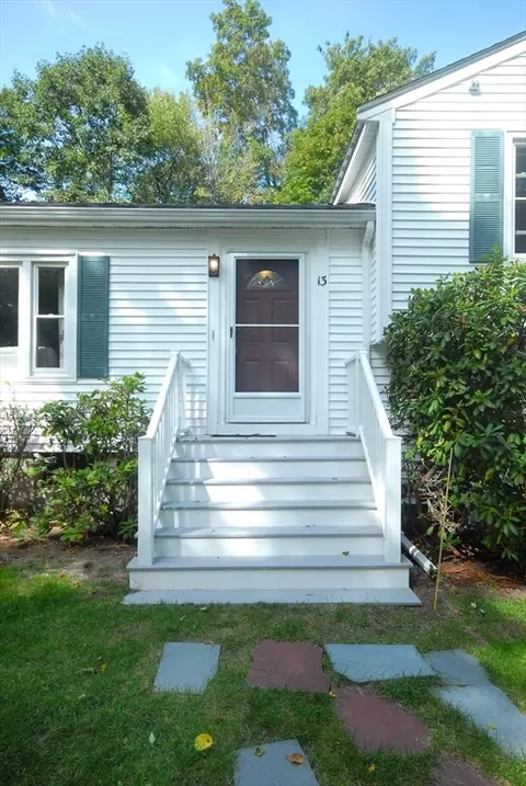 13 Beverly Rd, Acton, MA 01720 photo 3