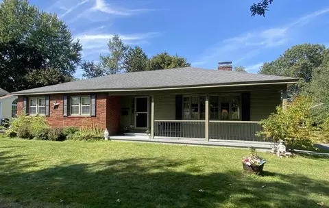 11 Highland Ave, Clinton, MA 01510
