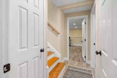 Entry Way - 72 Scotland St, Hingham, MA 02043 photo 3 of 3