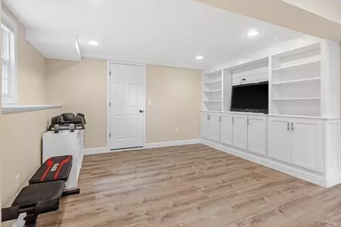 Other - 72 Scotland St, Hingham, MA 02043 photo 5 of 6