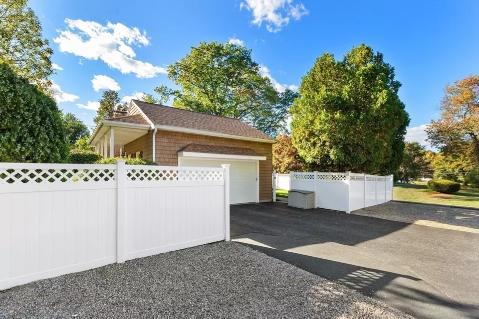 Exterior - 1 Maddabon Pl, Peabody, MA 01960 photo 3 of 11