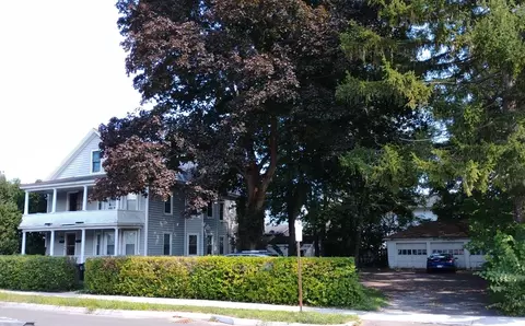 31 33 George St, Westfield, MA 01085
