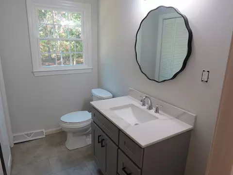 22 Pinehurst Dr, Bourne, MA 02532 photo 11