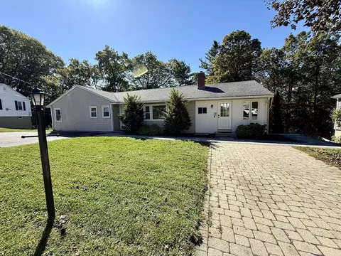 18 Eastwood Rd, Shrewsbury, MA 01545