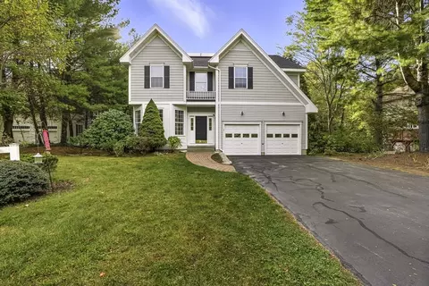 3 Candlewood Ln, Southborough, MA 01772