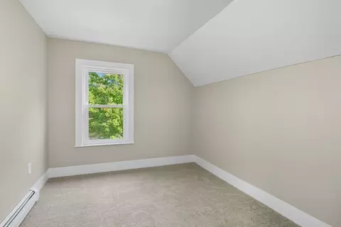 Bedroom - 56 Marshall St, Springfield, MA 01109 photo 6 of 7