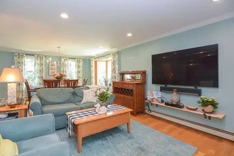 Living - 2 Crestview Dr, Mendon, MA 01756 photo 2 of 3