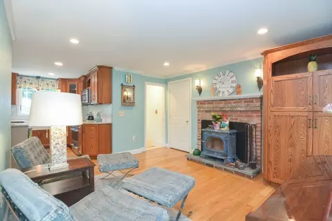 Other - 2 Crestview Dr, Mendon, MA 01756 photo 1 of 7