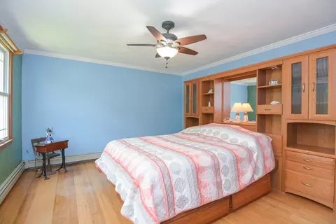 Bedroom - 2 Crestview Dr, Mendon, MA 01756 photo 5 of 6