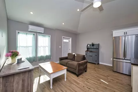 340 Vale St, Fall River, MA 02724 photo 10