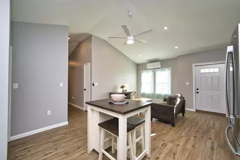 340 Vale St, Fall River, MA 02724 photo 6