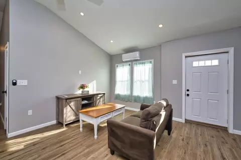 340 Vale St, Fall River, MA 02724 photo 7
