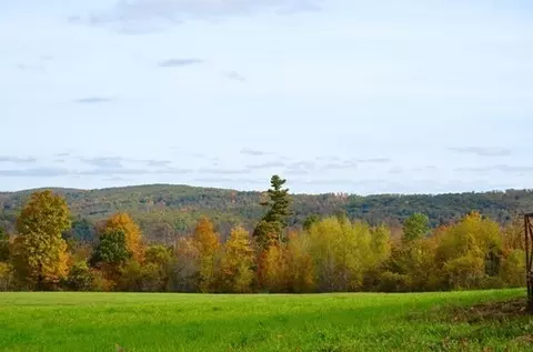 lot B Paige Hill Rd, Brimfield, MA 01010