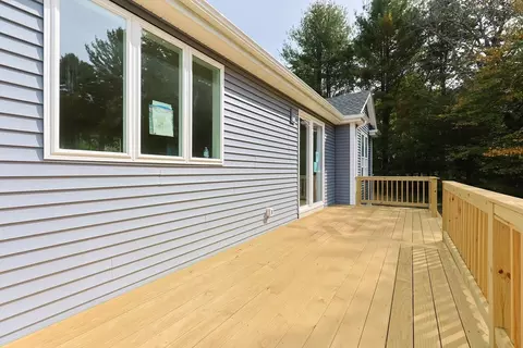 Exterior - 99 Maple St, Douglas, MA 01516 photo 8 of 9