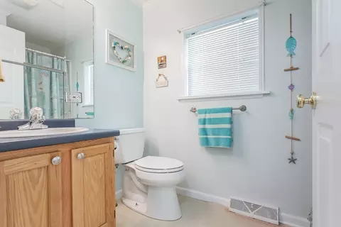 67 Crest Dr, Wareham, MA 02571 photo 22
