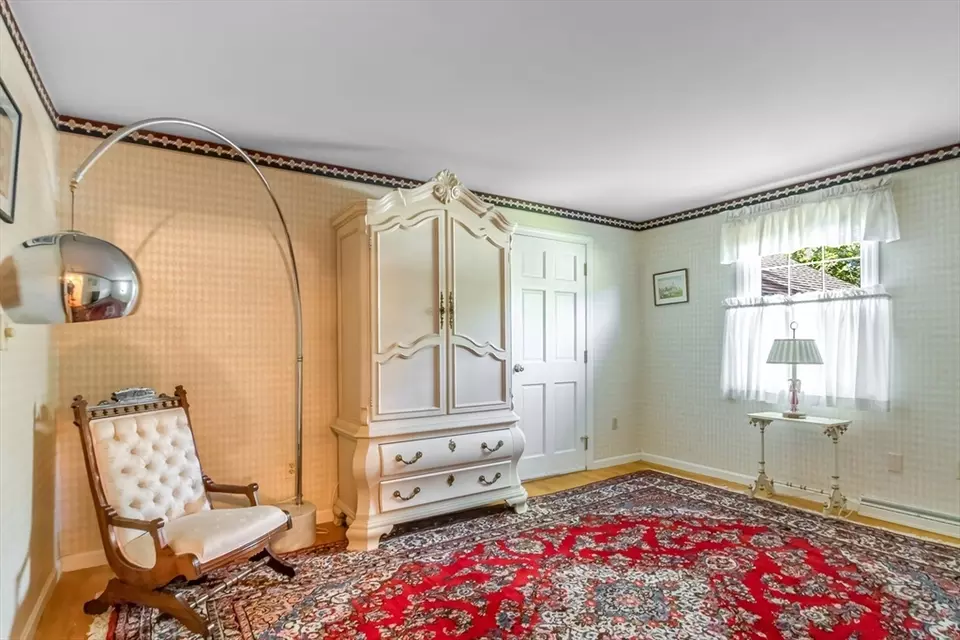 Bedroom - 50 Village Post Rd #50, Danvers, MA 01923 photo 2 of 3