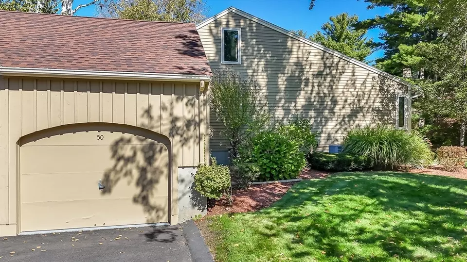 Exterior - 50 Village Post Rd #50, Danvers, MA 01923 photo 3 of 6