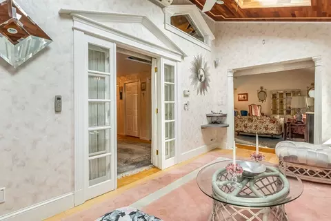 Entry Way - 50 Village Post Rd #50, Danvers, MA 01923 photo 1 of 6