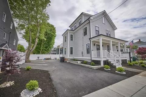 97 Oakton Ave #TWO, Boston, MA 02122