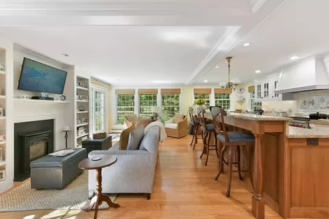 65 Tracey Rd, Cotuit, MA 02635 photo 12