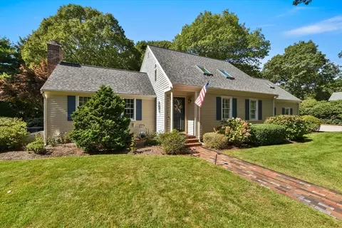 65 Tracey Rd, Cotuit, MA 02635