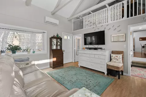 436 S Main St, Centerville, MA 02632 photo 6