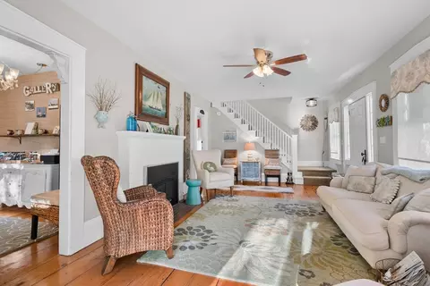 436 S Main St, Centerville, MA 02632 photo 9
