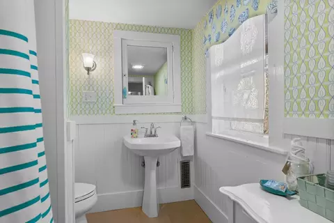 436 S Main St, Centerville, MA 02632 photo 19
