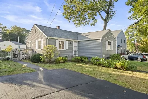 7 Drake St, Braintree, MA 02184