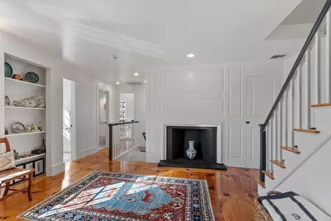90 Middle St #L, Gloucester, MA 01930 photo 26