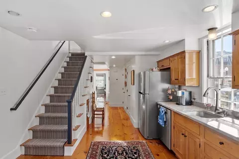 90 Middle St #L, Gloucester, MA 01930 photo 12
