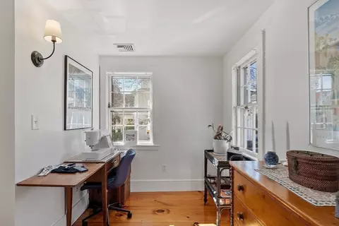 90 Middle St #L, Gloucester, MA 01930 photo 32