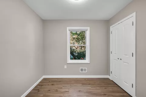 Bedroom - 130-132 Dickinson, Springfield, MA 01108 photo 1 of 6