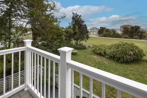15 Baxter Ave, Fairhaven, MA 02719 photo 21