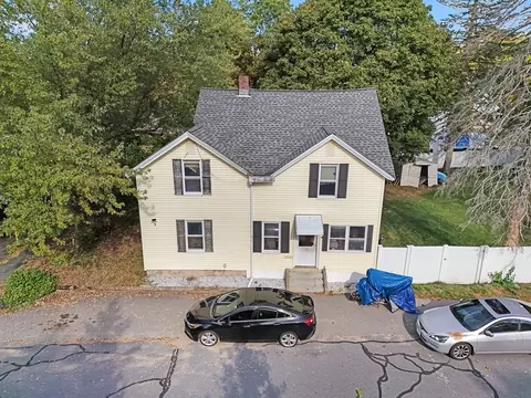 20 Pleasantview Ave, Fitchburg, MA 01420