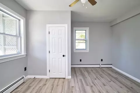 54 Grinnell St, Fall River, MA 02721 photo 16