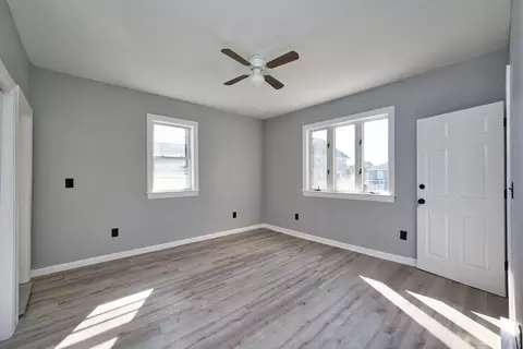 54 Grinnell St, Fall River, MA 02721 photo 25