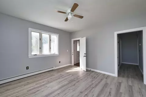 54 Grinnell St, Fall River, MA 02721 photo 10