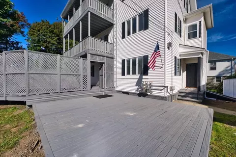 54 Grinnell St, Fall River, MA 02721 photo 3