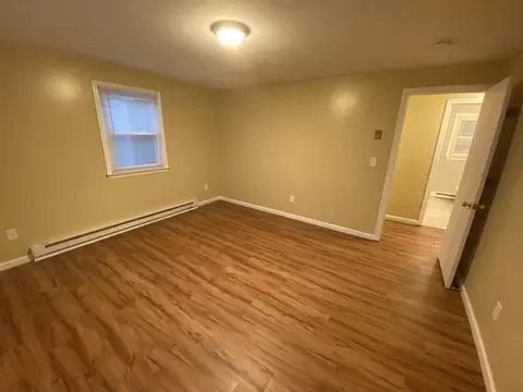 28-30 Aster, Springfield, MA 01109 photo 9